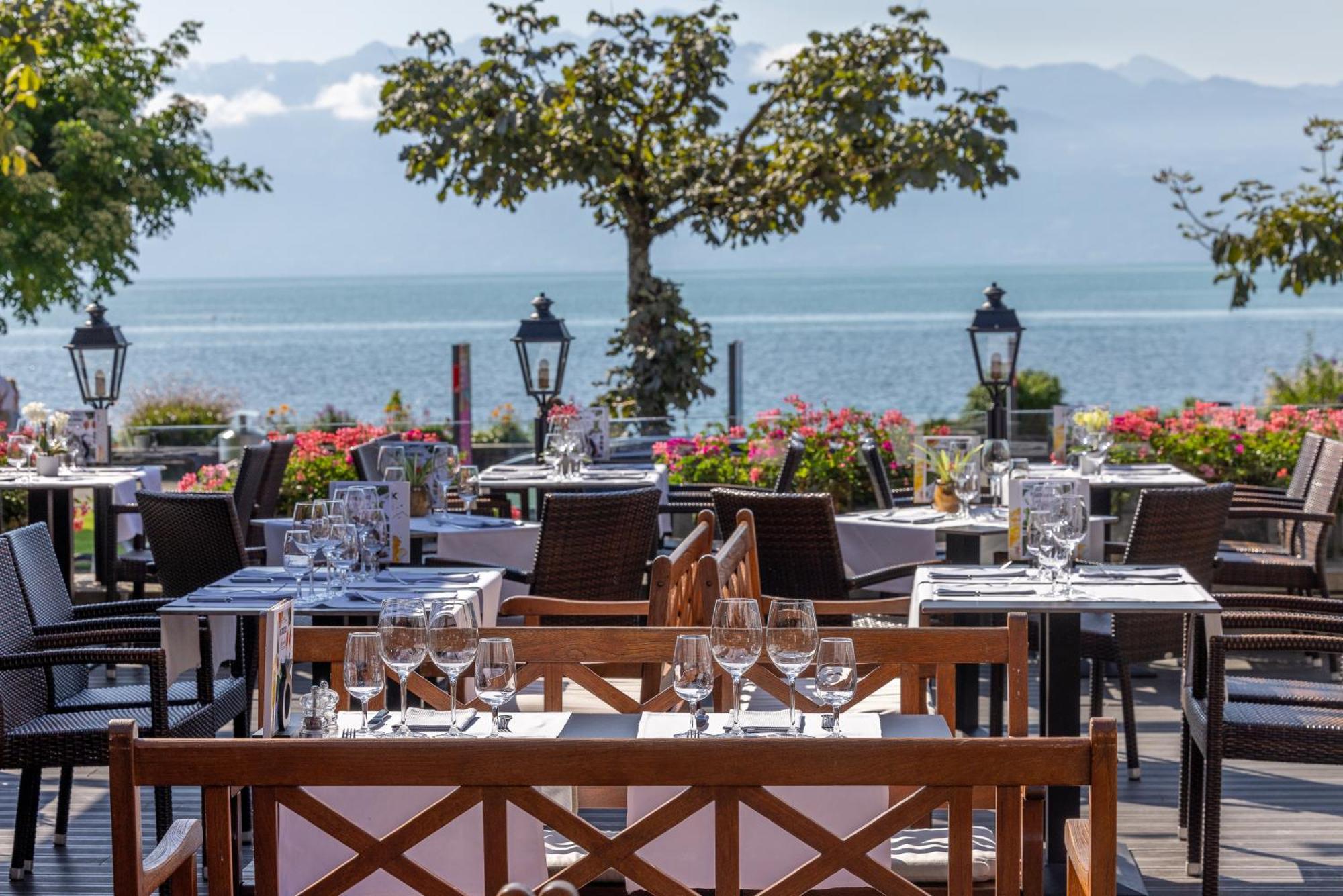 Romantik Hotel Mont Blanc Au Lac Morges Exterior foto